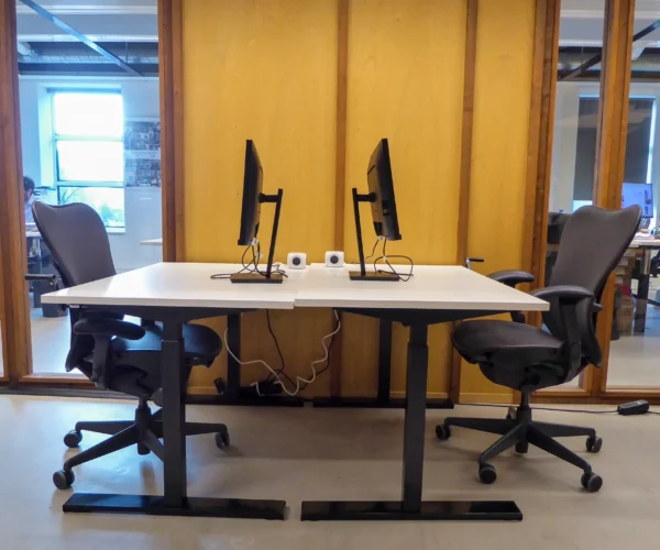 humanity-hub-dedicated desk